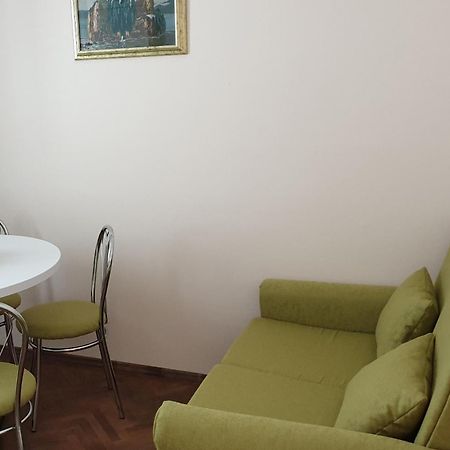 Apartments And Rooms With Parking Space Hvar - 15378 هفار الغرفة الصورة