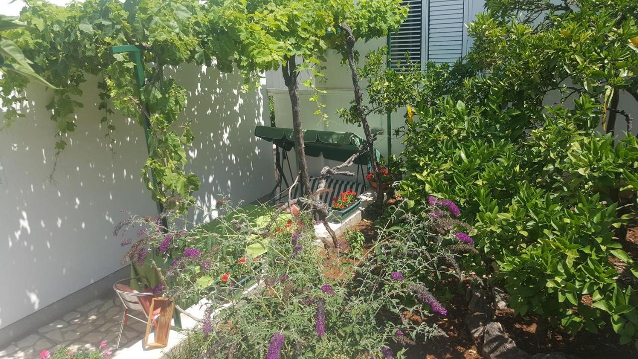 Apartments And Rooms With Parking Space Hvar - 15378 هفار المظهر الخارجي الصورة